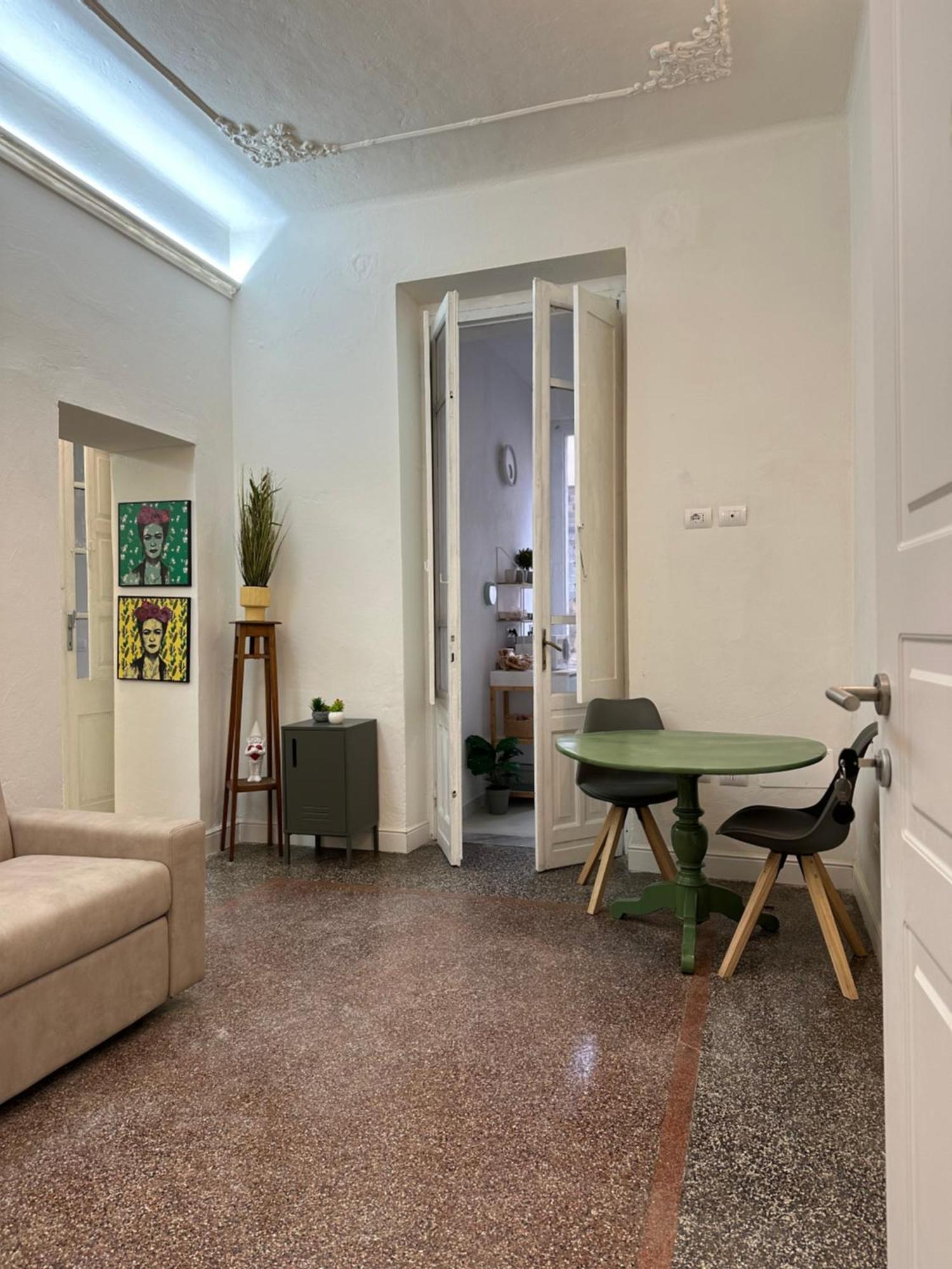 مبيت وإفطار ساساري Palazzo Pilo المظهر الخارجي الصورة